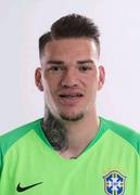 Ederson Santana de Moraes